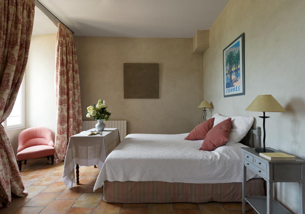 Chateau De Grasse Le Bar-sur-Loup Zimmer foto